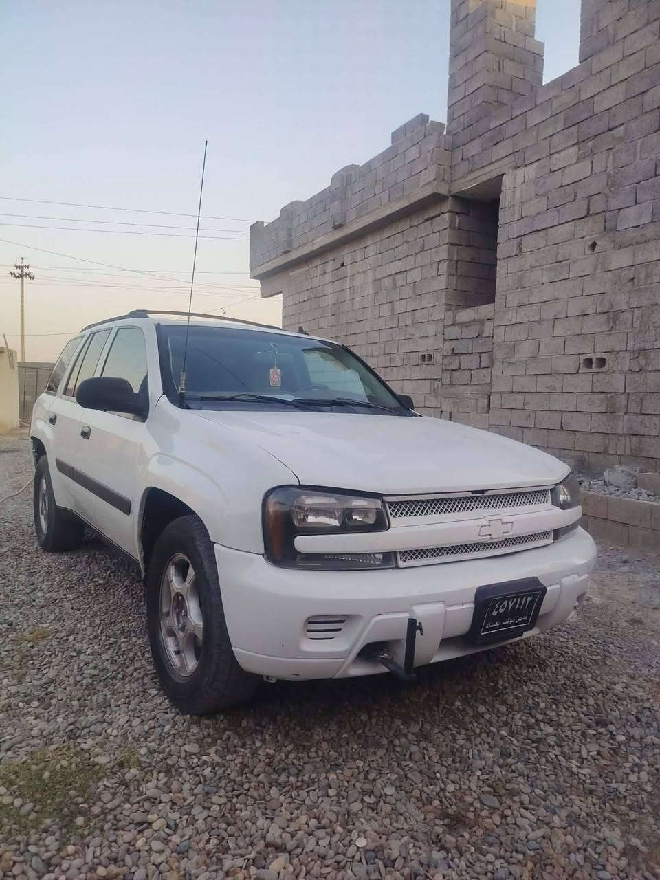 السلام عليكم  سياره للبيع
شوفر ليت بلايزر
موديل ٢٠٠٥

مكان السيارة ناحيه الزاب 
سعر28وبيه مجال
***********
