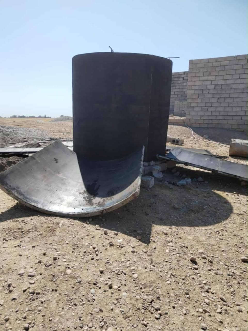 يوجد لدينا قالب فصال جديد شرط قياس مضبوط الوزن الدائري شرط مضبوط القياس الدائري شرط كلو 20سنتم الشغل ضمان شرط بسعار مناسبة جداً الليجار 60 ألف ياخذ ماء خزن فوق 8000لتر هذا رقمي *********** حياكم الجميع
