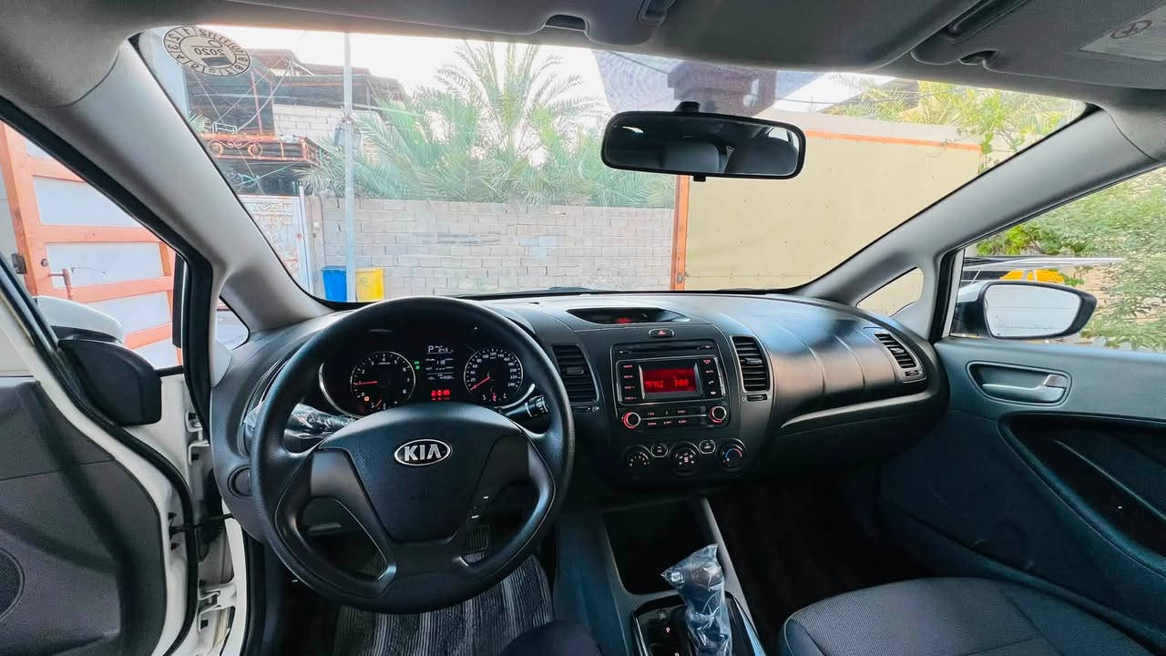 سيراتو 2018 خليجي
كيا سيراتو 2018 خليجي رقم اربيل محرك 1600دوش 

السياره موصفات عاديه 

السياره جديده بوضع الشركه دبل سويج سبير بعده ما نازل 

جاهزه مم كلشي تخم تايره حداده جديده 

محرك كير كفاله شرط الفحص 

السياره كفاله من الصبغ وتبديل فقط مكانين بارد 

السعر 120 وبيه شويه مجال 

*********** مكاني بصره

