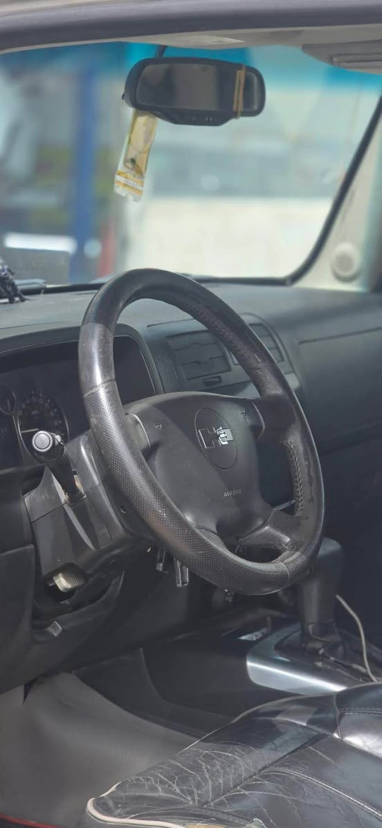 همر H3
2008
محرك 3700
5 سلندر بلادي
برغي ممفتوح بلسيارة كلة شرط الفحص 
مصبوغ حزام جمالية شرط بدون معجون
سنوية لل 28 
راعيهة يريد تحويل
تبريد ثلج
كير محرك شرط
شاشة كامرة
تحكمات
كشنات كهرباء
حدادية امامية  وخلفية وتايرات تعبانات 
الباقي كلة جديد
السعر ٨٨ وبيهة مجال ترهم مراوس 
مكانة ناصرية مركز ناصرية, ذي قار

نص مكتوب في الصور:
- ***********