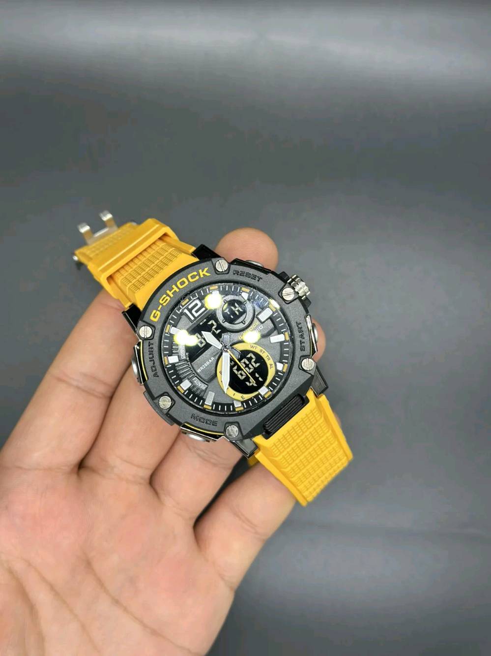 البصرة • ساعات