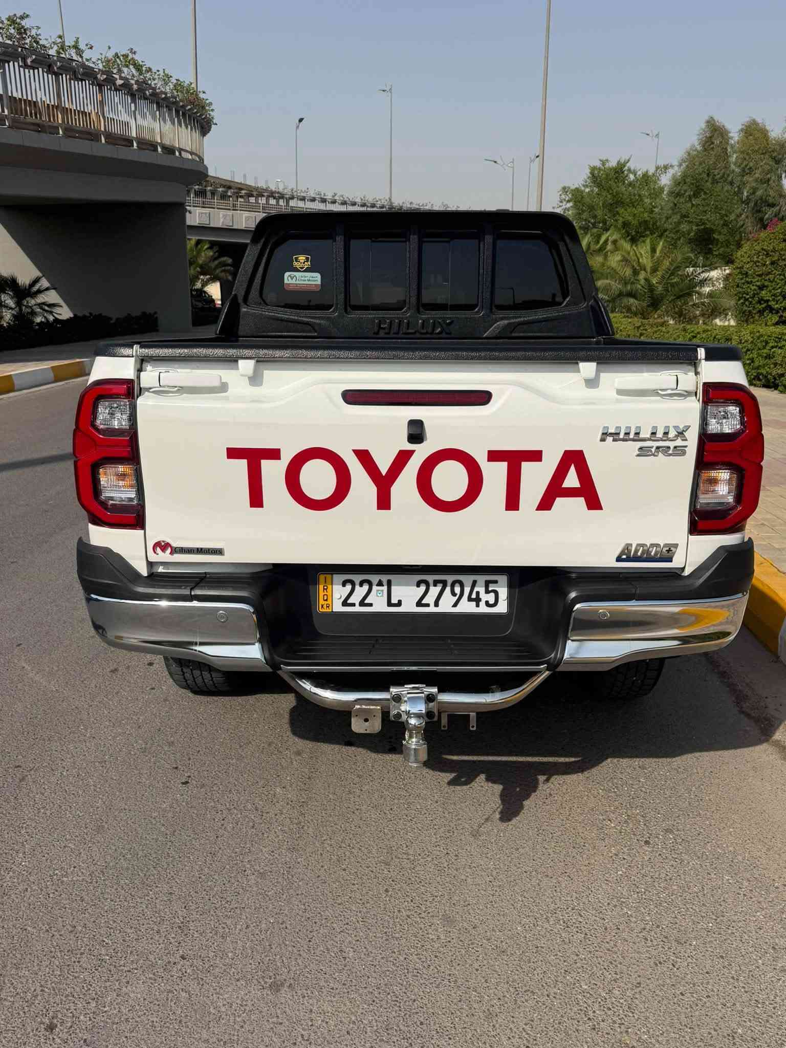 للبيع…
تيوتا هايلوكس فور ويل SAS ساز 
رقم اربيل تحويل مباشر 
موديل 2025 جام مضلل بيهه باج تضليل 
ممشى السيارة 20 الف 
السيارة فول موصفات السعر 340
رادار جانبي 
حساسات خلفي 
شاحن لاسلكي 
تبريد كشنات 
قطعتين تبريد 
السيارة مكفولة كفالة عامة مكان السياره الرمادي رقم الهاتف ***********
