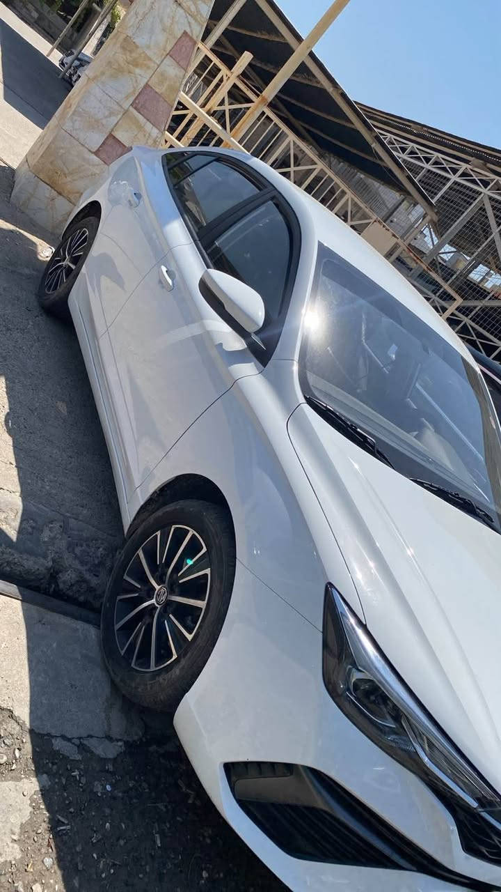 Mg plas 2025 ماشيه 19 ك م بدون تعديل و صبغ☎️*********** دهوك, العراق
