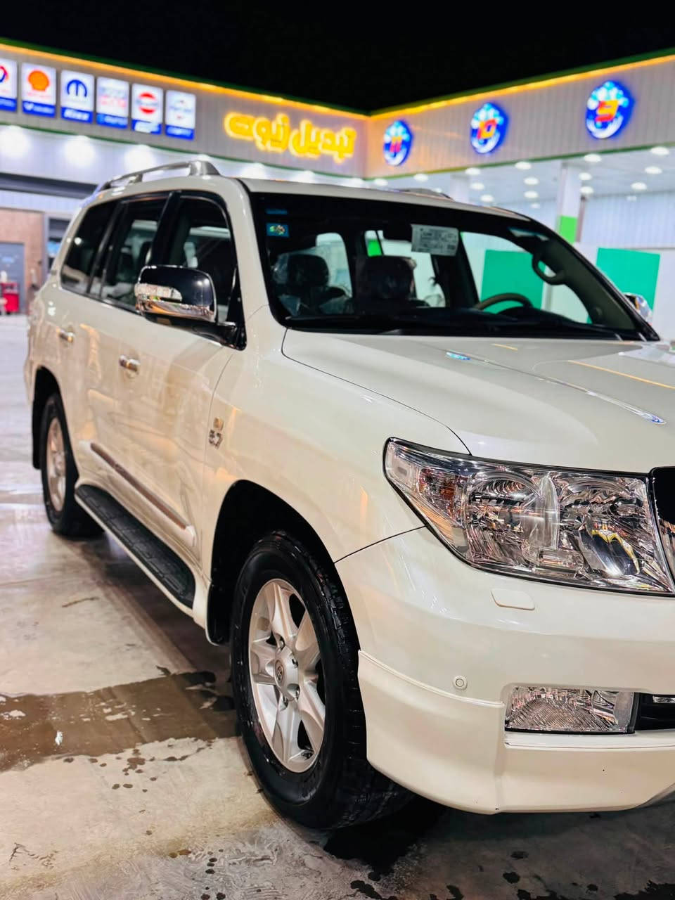 لاندكروز VXR • ٢٠١١ • رقم بغداد