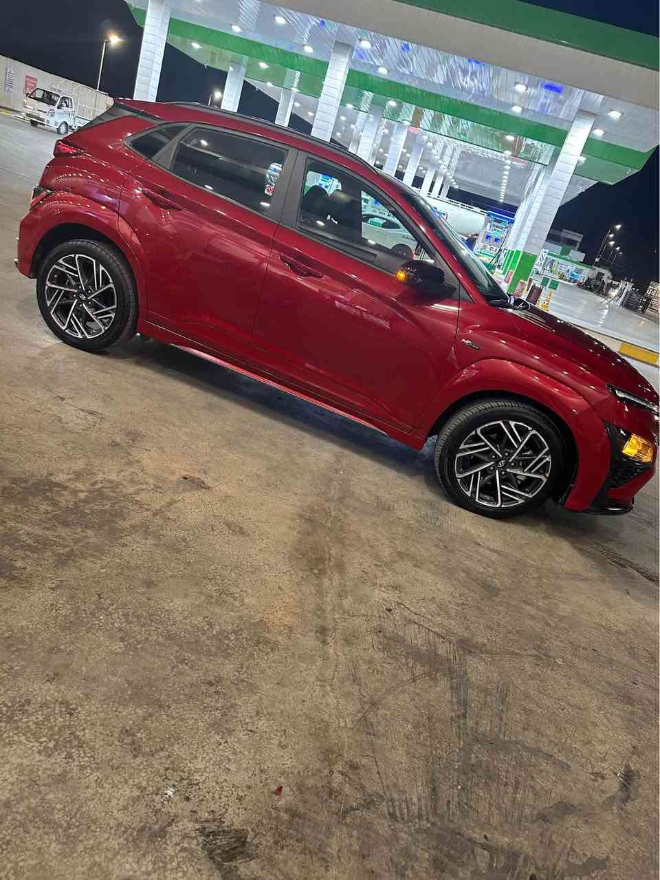 كونا 2023 nline
محرك 1600 توربو أمريكي 
ماشية 25 الف مايل جديدة 
حادثها نص دعامية امامي بدون اي ضرر ثاني يعني ماتعتبر بيها حادث بدون ايرباك سيارة ماناقصها اي شي 
واتس ***********
السعر 167 ورقة قفل 
تحويل مباشر بغداد, العراق
