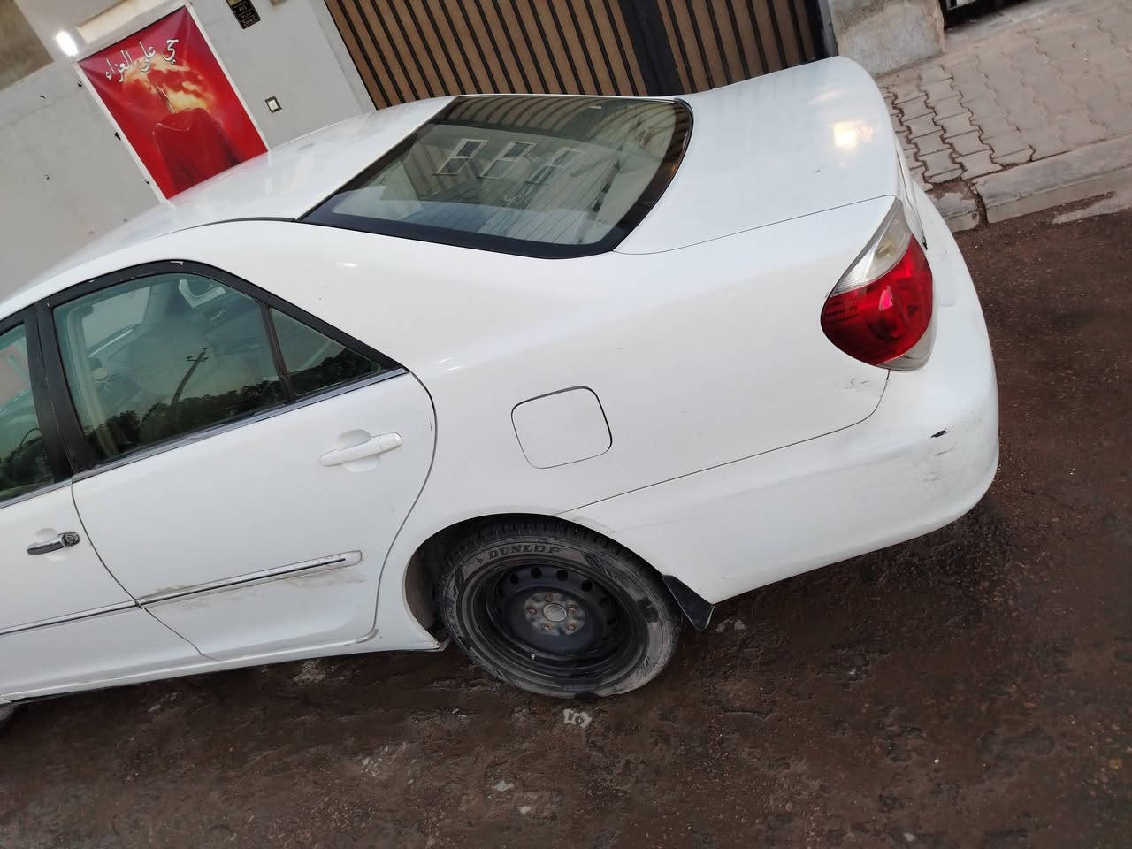 السلام عليكم كامري ٢٠٠٦ خليجي رقم قادسية انكليزي بأسمي تحويل ثاني يوم بيها بدنة امامية مكانها بالنجف للبيع سعر ٦٠ قفل بدون عملة  للأستفسار الاتصال ***********

