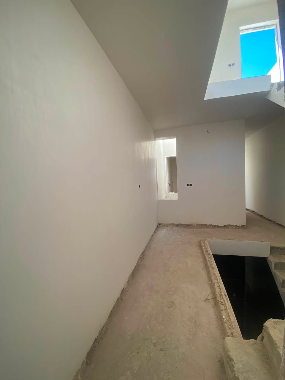 خلفه جص وبورك وتشميع شغل مساطر ب اليزر حته السكف مساطر  متفرغ(ملاحضه)تنطي بيت نضيف تستلم بيت نضيف بغداد ونشتغل بكل مناطق بغداد ***********
