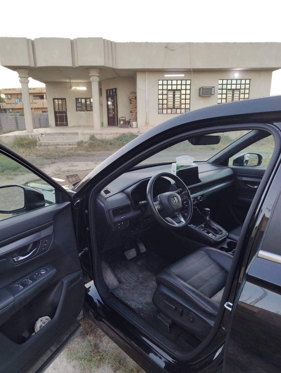 السلام عليكم
هوندا CR-V هايبرد  موديل 2024 رقم بغدادالدولي الجديدبأسمي
اعلى فئه(تورنك)
محرك 2000cc هايبرد اقتصادي
مواصفات/
دفع رباعي
ثلاث حالات قياده
فتحة بالسقف
رادار
مانع تصادم
تحديد مسار
بصمة تشغيل
بصمة فتح أبواب
صندوق كهرباء
كراسي جلد
كراسي كهرباء
ميموري كراسي امامية
تشغيل عن بعد
حساسات امامية
حساسات خلفيه
تدفئة مقاعد اماميه
تدفئة مقاعد خلفيه
هاند بريك كهرباء
كاميرا خلفية
حساس مطر
( الضرر بنيد ونصبغ نصه) وبارد بسيط بالجاملع الامامي
صور الحادث مرفقة
عداد السياره 45 الف مايل قابل للزياده
السعر 21500$وبيهه مجال
للتفاصيل الاتصال ع الرقم
‏‭***********
