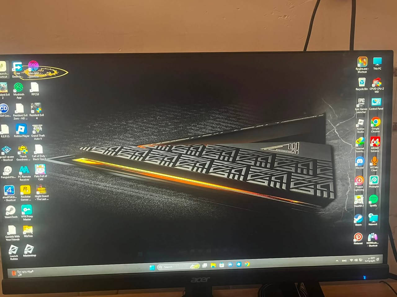 للبيع كيس ألعاب متكامل مع شاشة
المواصفات:
• المعالج: Intel Core i5-12400F
• كرت الشاشة:  NVIDIA GeForce RTX 3070TI
 (8GB)
• الرام: 16GB

• التخزين: 
512 SSD + 
512 HDD + 
128 SSD

شاشة كيمنك
• الحجم: 25 بوصة
• معدل التحديث: 165Hz

الملحقات الإضافية

• كيبورد وماوس: كيبورد من نوع CHAOZIFAN مع ماوس

• جهاز حماية: جهاز UPS من نوع FALCON 1500VA

( مكاني الناصرية للتواصل واتساب *********** + ماسنجر )
