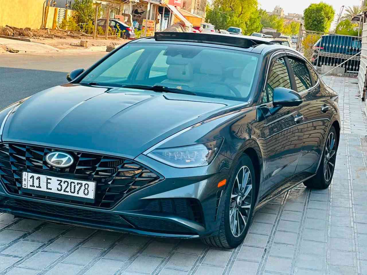سوناتا 2022 بغداد  بجم كبس فول مواصفات (لميتد موديل 2022 
سعر سياره 138$ بيه مجال بسيط ماكو هيج سعر مستعجل ع بيع سياره 1/1
 واللﱠــــْــْــْه حجم المحرك 1600 تيربو 
وارد امريكي صبغ باب عكس السائق و جاملغ  فقط . 
المواصفات : 
1_ بنوراما 
2_ سستم صوت مع تويترات بالابواب BOSE  
3- بصمة تشغيل 
4- بصمة ابواب لمس 
5- تشغيل عن بعد +   
6- هاند بريك بصمة 
7- شاشة كبيرة 12.3 انج 
8- خمس كاميرات 📷 360 درجة 
9- عداد القيادة دجتل 
10- رادار امامي + خلفي + جانبي . توقف ذاتي 
11- تحديد مسار للقيادة الذاتية 
12- كشنات جلد  تحكم كهربائي 
13- تدفئة و تبريد بالكشنات الامامية 
14- تدفئة ستيرن 
15- اشارة بالمري 
16- لد نهاري 
17- لد داخلي 15 لون متغير 
18- تبريد خلفي 
19- اطفاء ذاتي 
20- شفتات ستيرن 
21- اربعة انظمة قيادة 
Normal _ sport _custom_ smart
22- AUTO HOLD 
23- لايت زنون بلاد 4 عدسات 
24- فتح قبق الجنطة عند الاقتراب 
25- نظام ترحيب عند الاقتراب 
26- لايت متحرك اذا شخص مشغل عالي 
27- شحن لاسلكي 
28- حساس امامي + حساس خلفي 
29- خزن ميموري كشن السائق 3 وضعيات خزن 
30- داتا شو بالدشبول 
31- نظام تبريد بيانو 
32- نظام خفظ صوت التبريد عند الاتصال ***********
