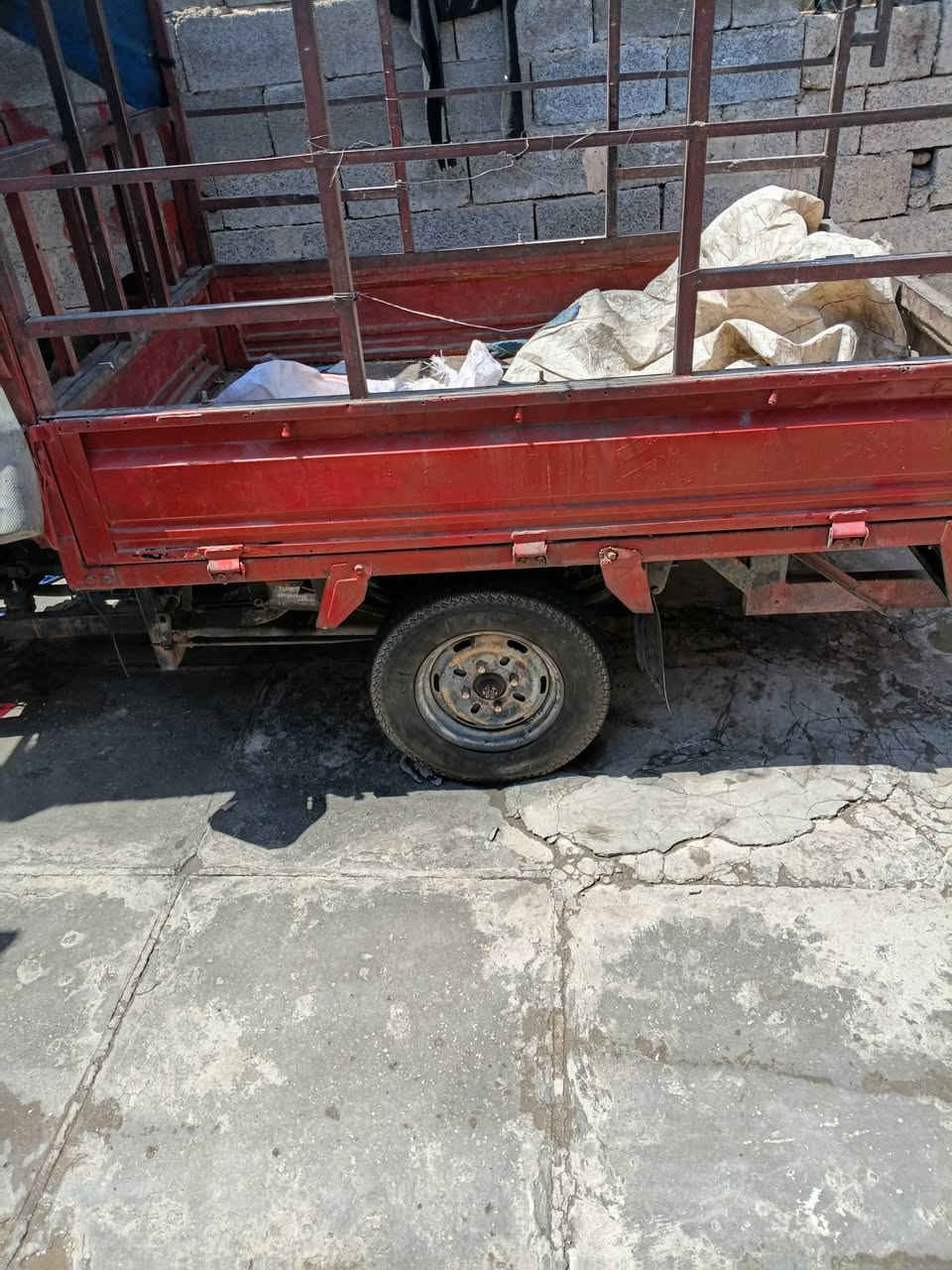 سلام عليكم ستوته للبيع موديل ٢٠١٤ اوراق اصوليه مكان: بغداد- حي نصر ، السعر ٧٥٠ ___***********
