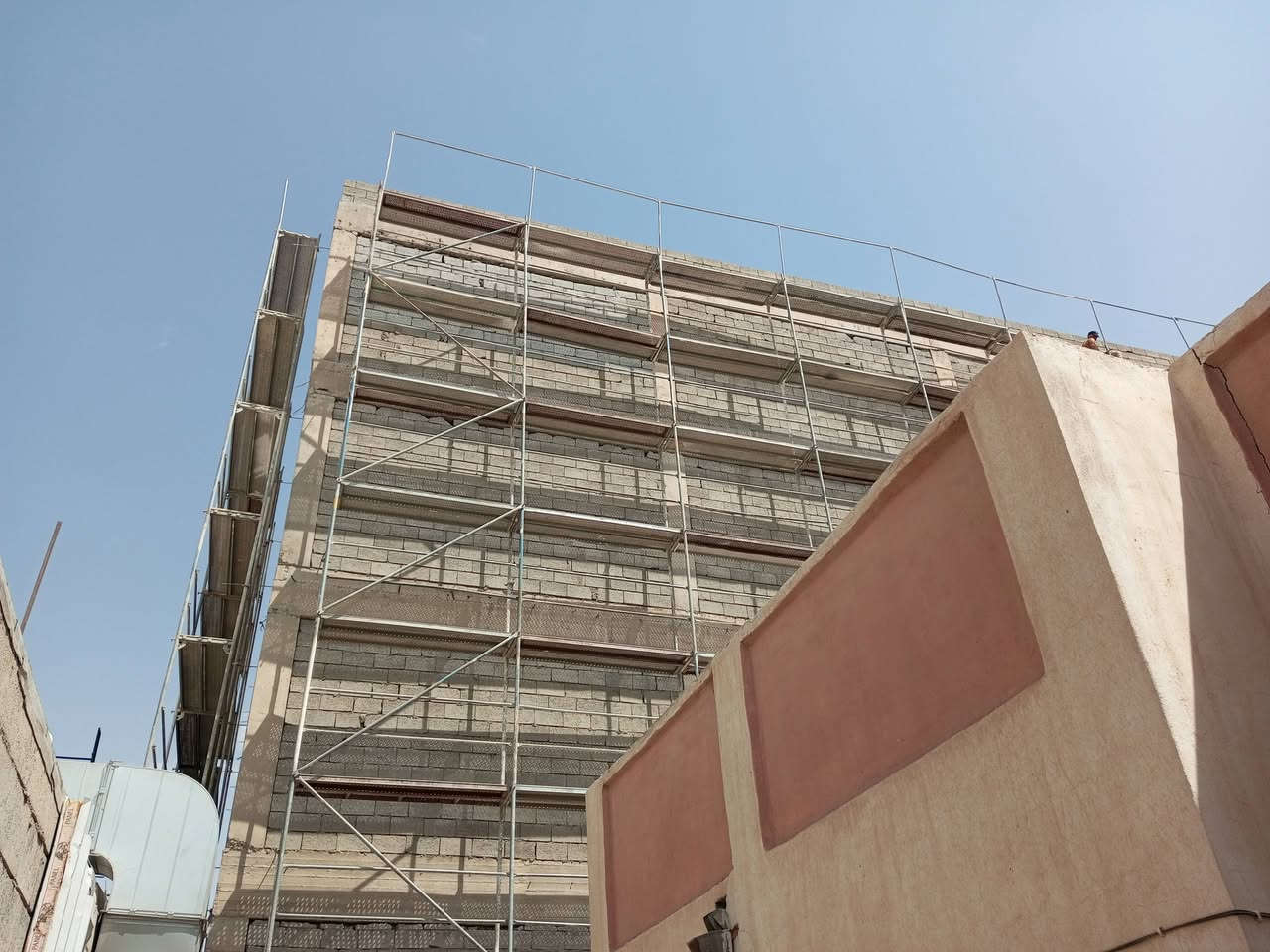 تأجير سكلات التركية لأعمال اللبخ والديكورات في البنايات
#شد و #فتح

***********

