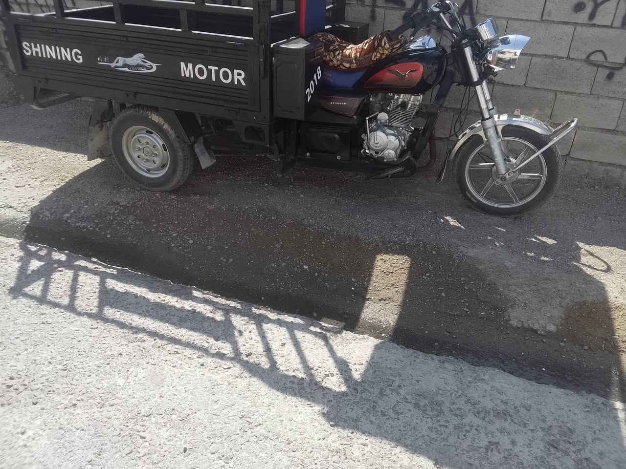 سەتوتە مۆدێل بۆدی هەژدە محرك ٢٤سعر ملیۆن و چوار سەت  بی مجال موقع کرکوک پەنجا علی ڕەقەم ***********

