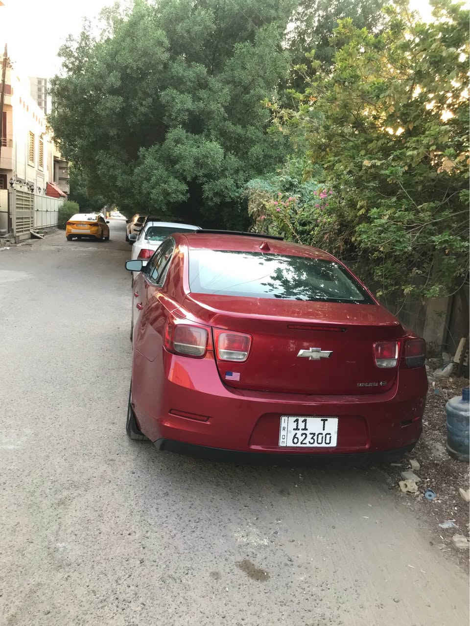 ماليبوltz شكل مقدس موديل ٢٠١٣ السياره فول مواصفات كلين بدون حادث بيها جراد بنيد وبداية الجاملغات محرك ٢٥٠٠ مكفول كير مكفول كهرباء تبريد ثلج فتحه سلايد كشنات جلد تحكمات ستيرن وتحكمات كشنات بردات كويتي وياها تخم تاير وباتري جدد لايت زنون للبيع السعر ٨٦ وبيها مجال مكاني بغداد حي العدل *********** بغداد, العراق
