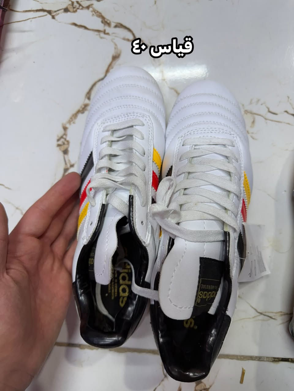 عرض خاص لأصحاب المحلات والتجار ⚽️🔥
للبيع وجبة أحذية رياضية (30 زوج) موديلات حديثة وألوان مميزة ومتنوعة جداً (Nike, Adidas, Puma).

التفاصيل:

 العدد: 30 زوج بالكامل.

 البيع: الوجبة كاملة فقط (جملة واحدة / لا يوجد بيع بالمفرد).

 الحالة: جودة عالية جداً وبحالة ممتازة جاهزة للعرض والبيع مباشرة.

 المقاسات: مقاسات مختلفة ومتنوعة.

📍 المكان: أربيل (مع إمكانية التوصيل لجميع المحافظات 🚚).

💰 السعر: (السعر الكلي للوجبة أو اكتب: التواصل على الخاص لمعرفة السعر).

للتواصل والاستفسار يرجى المراسلة على الخاص أو الاتصال على الرقم: [***********]
