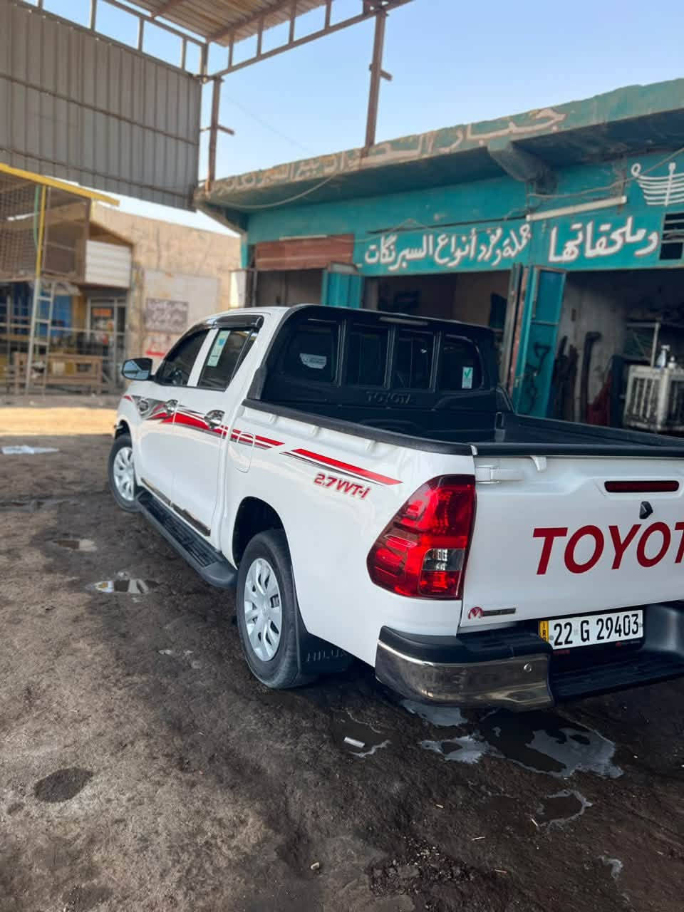السلام عليكم بيكب 2024 كير عادي
ماشيه 60 الف كيلو 
السياره باب اول حساس وكاميرا بنيد جكات رقم اربيل بااسمي اتريد وكاله اتريد تحويل مكفوله ماعدا بارد على كد شبر بالباب 
العنوان بغداد ***********
