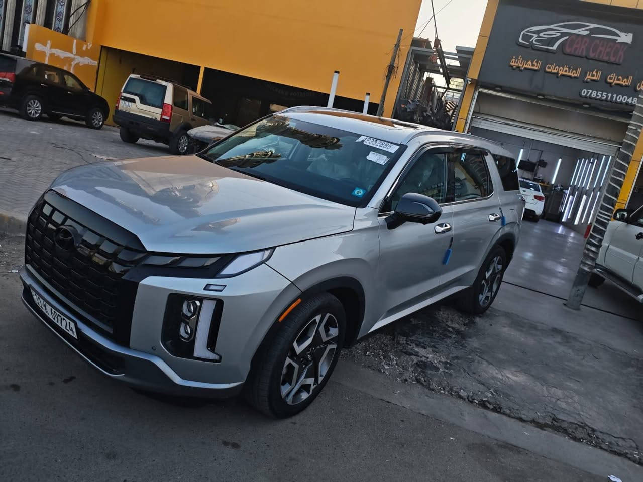 هيونداي بلسايد موديل 2023 فئة اللمتد 6 سلندر محرك 3.8 وارد امريكي ماشية 54 الف كيلومتر حادث جاملخ مبدل وصبغ مع بارد بدون دواخل بدون ايرباك صور السونار موجودة مكان السيارة بغداد والرقم بغداد للاستفسار الاتصال على الرقم التالي ***********
