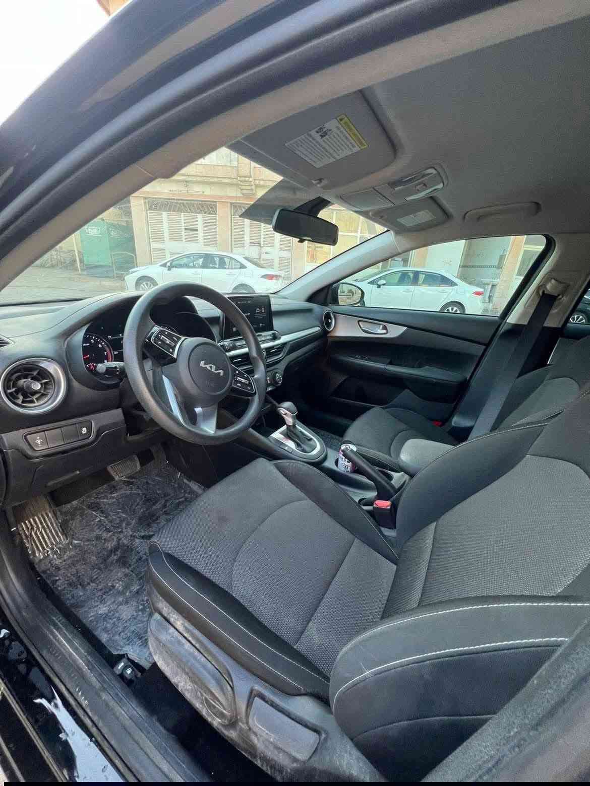 السلام عليكم 
للبيع كيا فورتي اسود 2024 LX
محرك 20 دوش 
ماشي4الف ميل 
سيارة بيها بابئن صبغ و جملغ ورابدون دواخل  
سياره كل ارباكات شركة 
سياره بدون و كلير أمريكي شرط
سياره بيها بقصه بل صندوق شرط 
سياره بدون رقم ترقيم شمالي فقط 
تكلفة رقم 11ورقه  
ملاحظة صوار حادث موجوده في المنشور 
اي استفسار عن سيارة خاص مفتوح 
👇👇👇
https://bid.cars/en/lot/0-41621875/2024-KIA-Forte-3KPF24AD5RE719195

السعر122 وه ره قه ومجال
أخوكم شلال كوردى
*********** واتساب 
*********** اتصال 
عنوان أربيل معارض السيارات أربيل, العراق

نص مكتوب في الصور:
- 1 / 18 bid.cars/en/lot/0-416 BIDCARS BidCars - Your Best Car Broker bid.cars تثبيت
- 2 / 18 bid.cars/en/lot/0-416 BIDCARS تثبيت BidCars - Your Best Car Broker bid.cars
- BIDCARS