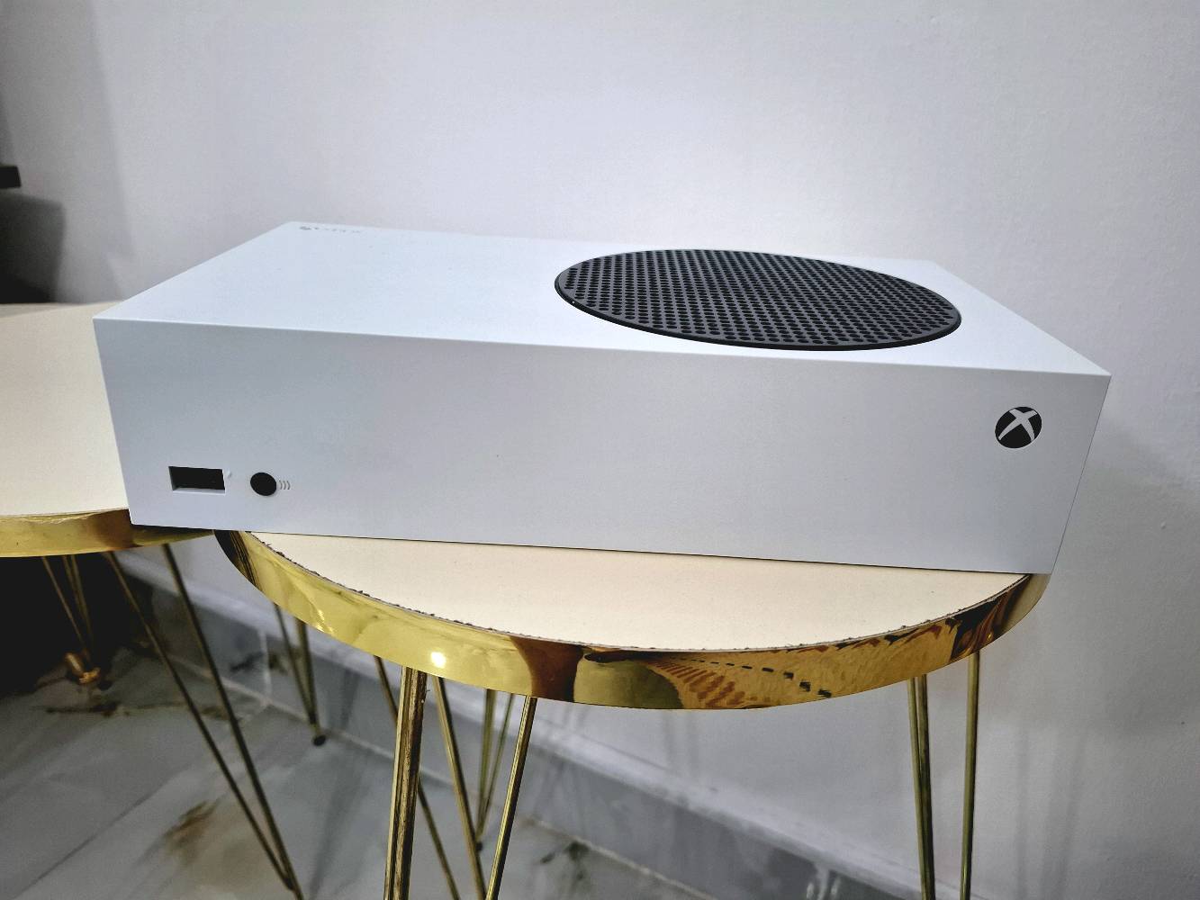 اكس بوكس سيريز S • استخدام قليل • الموصل