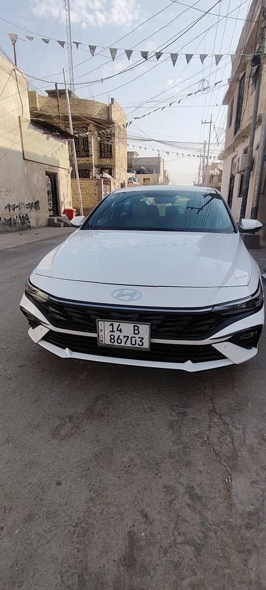 النترا 2025 خليجي كفاله عامه ماشيه 21الف دوشمة جلد النترا أصلي عازل حراري.   السعر 200 بيهه مجال قليل        الاتصال *********** العنوان البصرة
