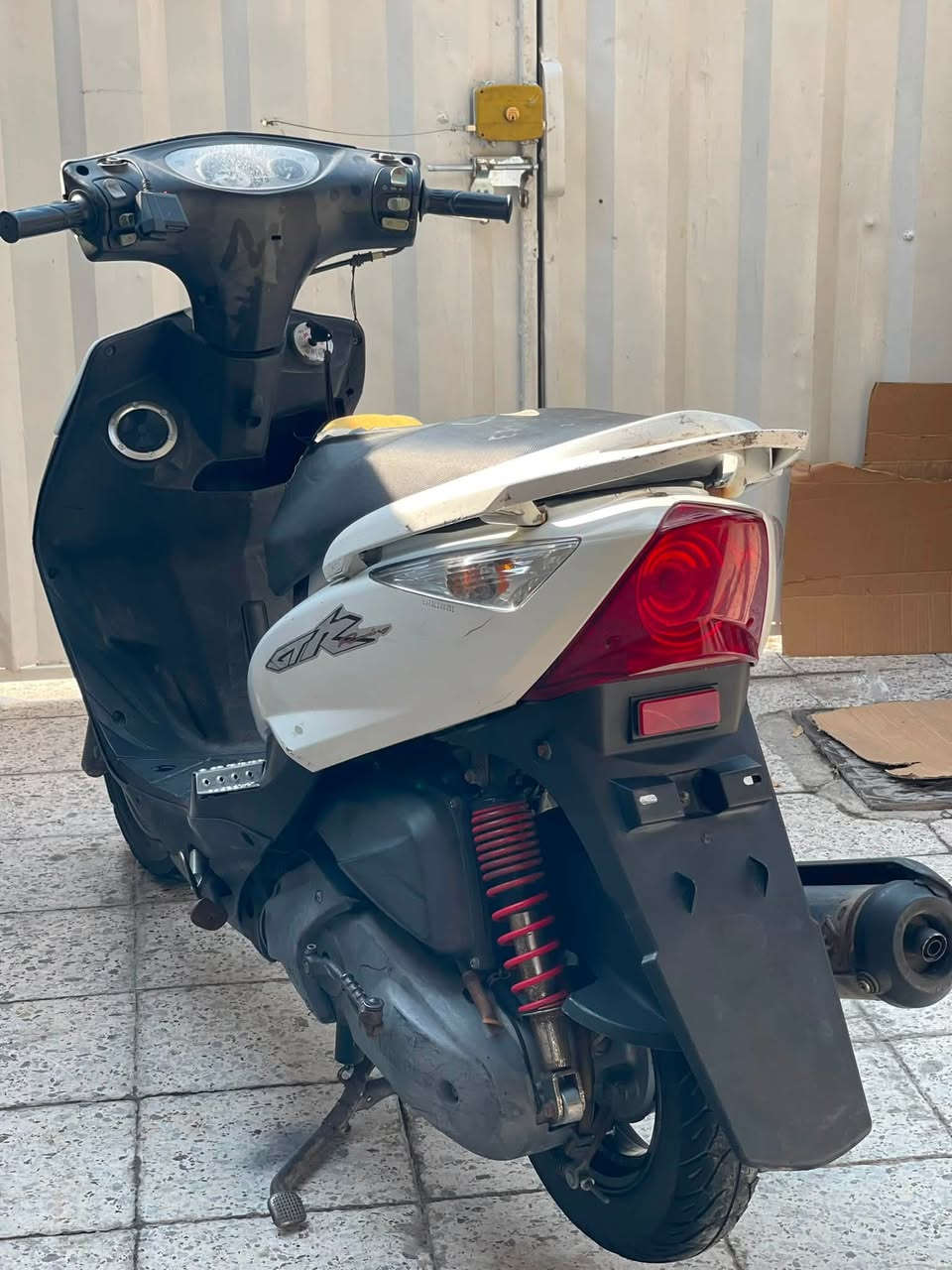 للبيع ماكس ثعلب مكفوله كلهه ماشيه 34 مكينه برغي ما مفتوح بيهه مابيهه يي نقص السعر خاص او تتصل مكاني الشعله ***********
