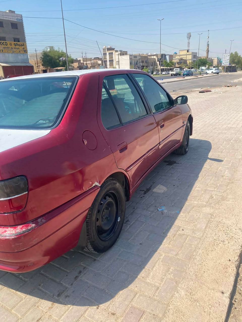السلام عليكم بيجو 306
بيجو 306 موديل 2002
السياره مال جناي و مصروف عليها 
كير مكينه خير من لله 
منضومه تبريد جديده وخير من لله ✅
عبوه فيت بم جديده ✅
صار شهرين من بدلت ولفات و قوايش✅
واير كلج جديد ✅
السياره اجمل من الصور و تجي وتكلب بعينك
السياره بأسمي وثاني يوم تحويل 
مكاني بغداد حي الجهاد
السعر 45 وبيها مجال 
هـ : ***********

