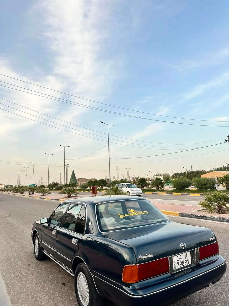 سلام ‏عليكم للبيع  سيارة أرنب شاصي طويل   1995سياره مكفوله من عيب شرعي ولكصه وتعهدلك بتحويل  وأصوليات سنويه 2030 رقم البصره حداديه جديده تواير  تخم جديد اصلي تبريد ثلج مصبوغه عام جماليه صارف عليه خير من الله مطلوب 59 ورقه وبيه مجال مو شراي لا يتصل ما راوس ***********
