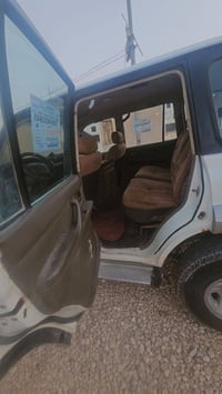 لاندكروز • ١٩٩٧ • رقم نجف
