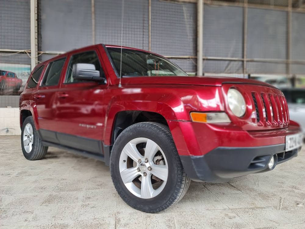 🛑 Jeep Patriot 🛑

🔺️مۆدیل : 2017 ✔️

🔺️بۆیاغ : بۆنیت ، یەک بست سەرە چاملغی ، بێ ناوگرتن ، کەمێک تەزرەی هەیە.

🔺️ئێڕباگ : نەتەقیە هەمووی بیلادە ✔️

🔺️مواسەفات :
دەبل ئەکسل - کورشین هیتەر - شەغال - زۆر مواسەفاتی تر تەنها سلاید نیە ✔️

🔺️مەکینە : 2.4 🔥

🔺️ماوەی ڕۆیشتن : 122,000 ✔️

🔺️نرخ : 127$ 💵 مەجال 

تێبینی // 
سەیارەکە پاک و خاوێنە بێ کێشەیە ، گۆڕینەوەش دەکەم ، گێڕ مەکینە تەبرید تەحویل وەکالە غەڕامە هەمووی بەشەرت بۆ زانیاری زیاتر پەیوەندی بکە. 

ژمارەی تەلەفۆن : 
*********** viber.whatsapp أربيل, العراق
