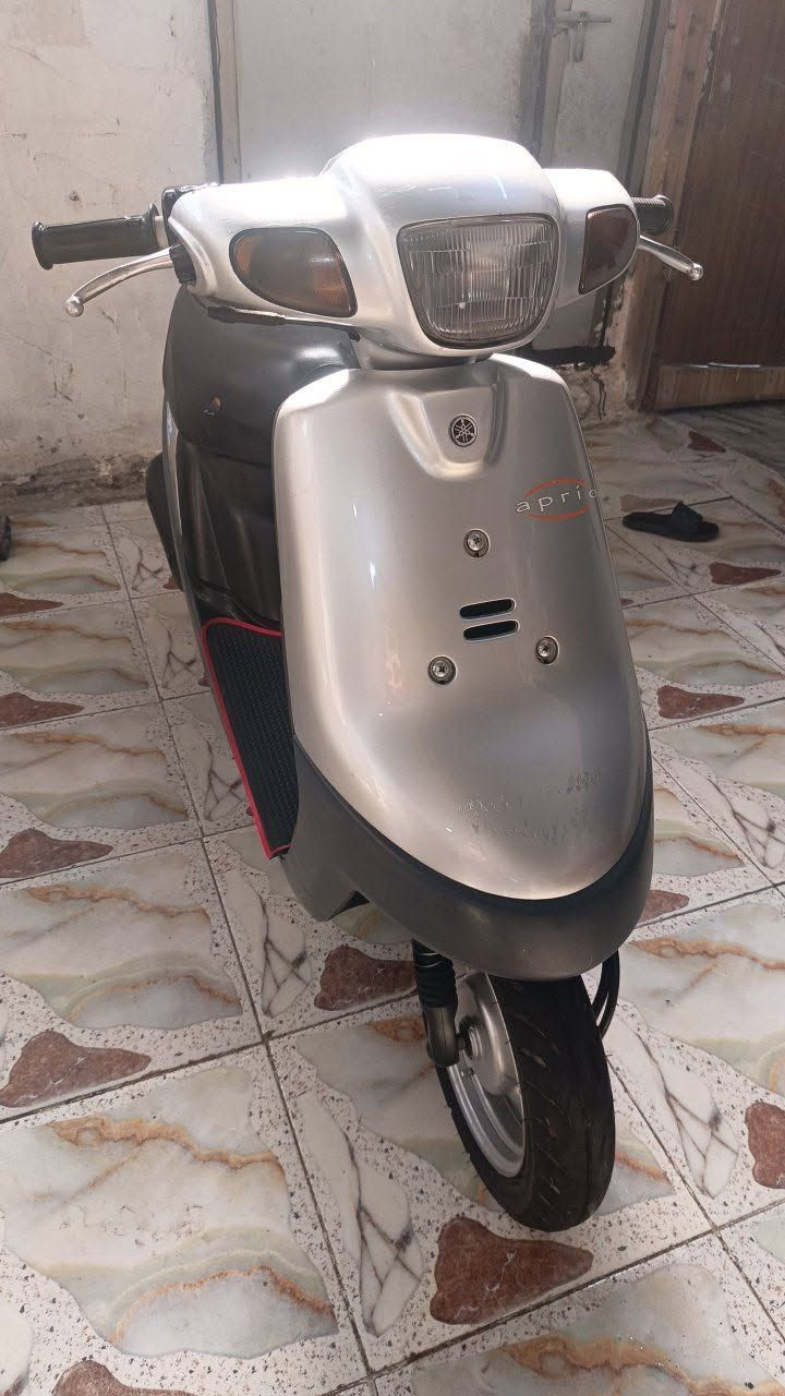 بطة • ٢٠٠٣ • قابل تفاوض