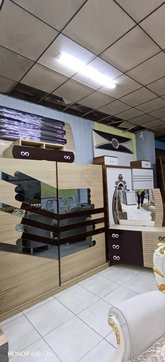 غرفه نوم اسلايت تركي نضافه 100%100 بسعر 375  الف فقط شد ونقل مجانا داخل اربيل توصيل الموصل 50 الف فقط التواصل ع ارقام التاليه *********** وتساب
