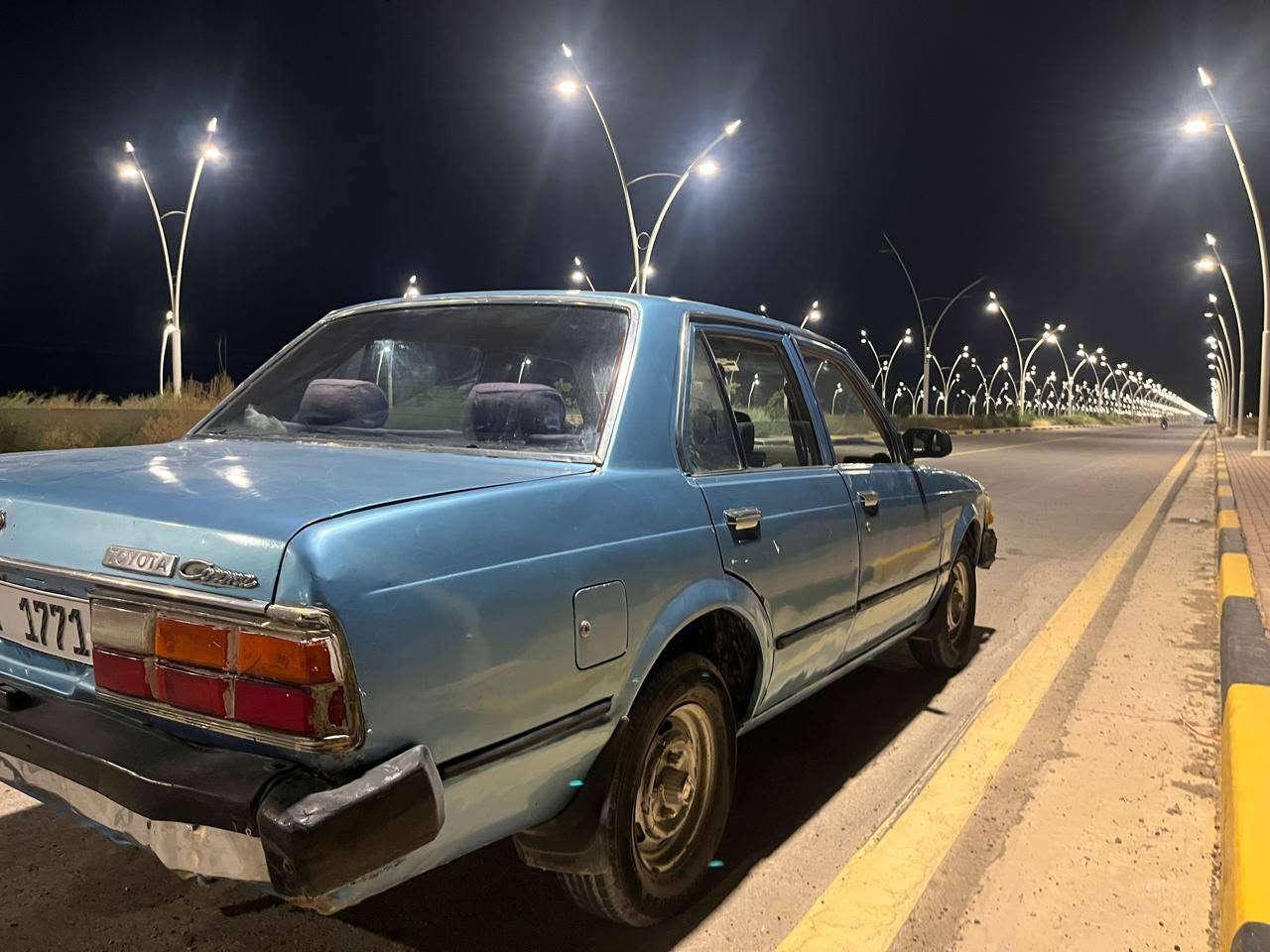الؤضعيه مضرؤبه طلقات ؤالجيب انكؤه ؤقررت احؤلها نقد م٨١ رقم كركؤك ١٧٧١ انكليزي الهزه صاقطه *********** سعرها ٢٧

