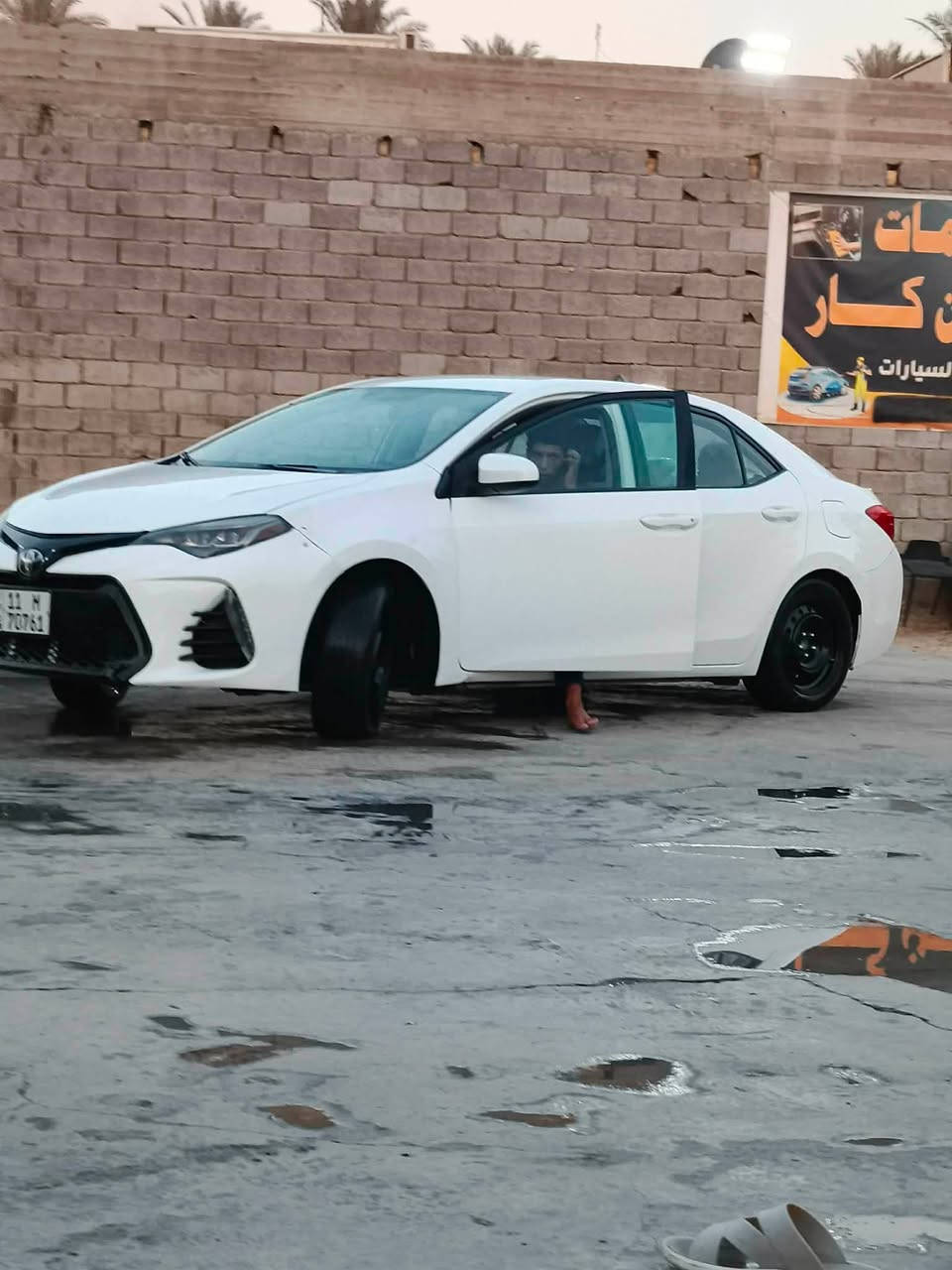 للبيع كورلا 2014سياره جديده وجاهزه مكينه كير حداديه تخم تاير تبريد ثلج سياره تخبل سنويه مجدده رقم بغداد نكليزي سياره مكفوله من دواخل السونار مرفق بل منشور سعر 105وبيه مجال مكاني بابل الاستفسار ***********
