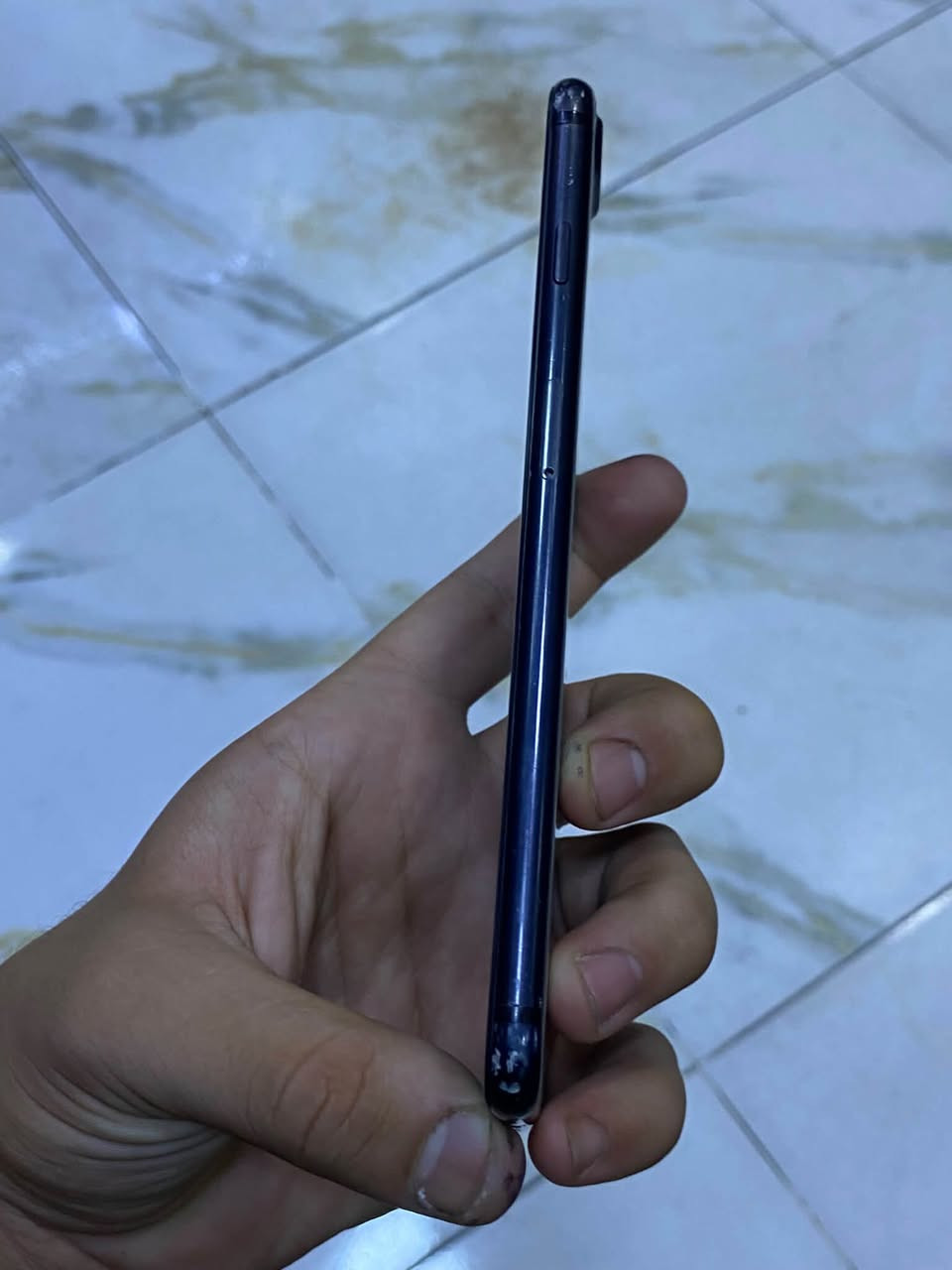 للبيع
ايفون 7بلاص 

ذاكره ١٢٨ 

بطاريه ١٠٠

مبدل شاشه اصليه 

جهاز لوك بدون اي عيب 

صوته شويه ناصي 

والبصمه واكفه

جهاز نضيف سيم كارت سماعات كامرات كله شغال 

بدون اي عيب جديد جهاز لوك 

سعر ٧٥الف وبي مجال 

عنواني كركوك 

واتساب ماعندي ***********
