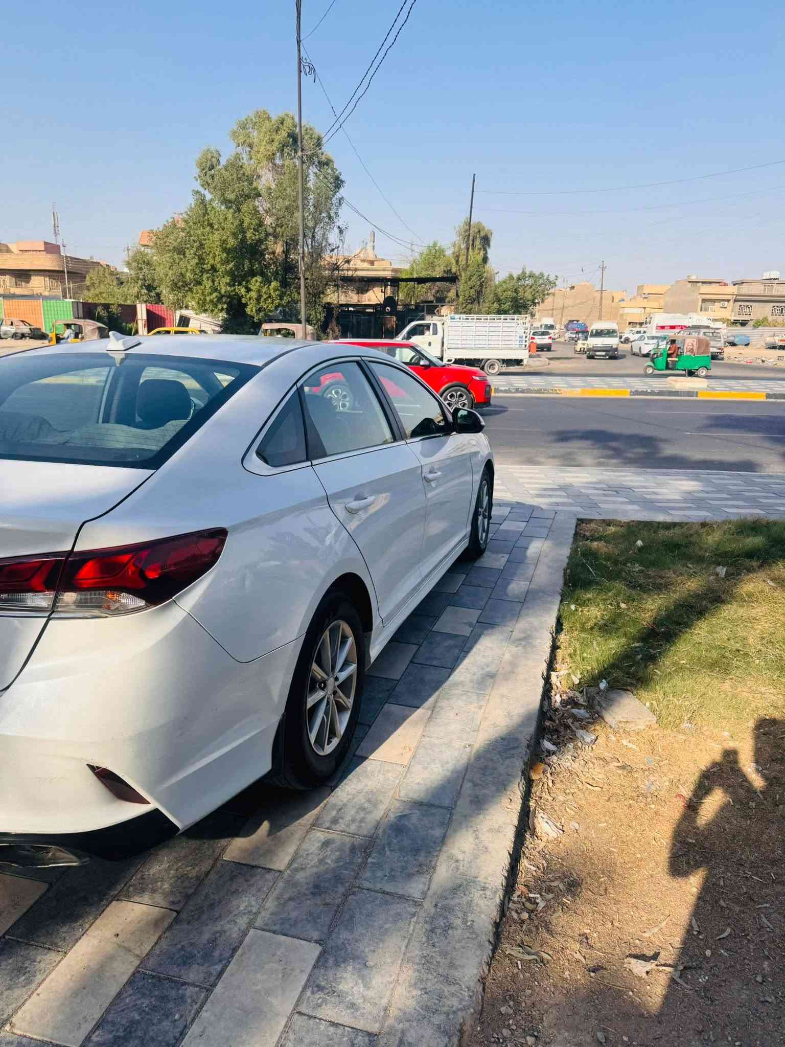 سلام عليكم سوناتا للبيع وارد امريكا حادث جاملغ اوبنيد مكينه اوكير مكفولات صدر امامي خلفي جدد قبل أربع أيام حولته داخله هزه جديده سنويه عظم عاج أي نقص مابيه تريد تحويل أو وكاله تحكمات شاشه جبيره مكاني بغداد السعر112بيه مجال قليل اتصال ☎️ فقط ***********
