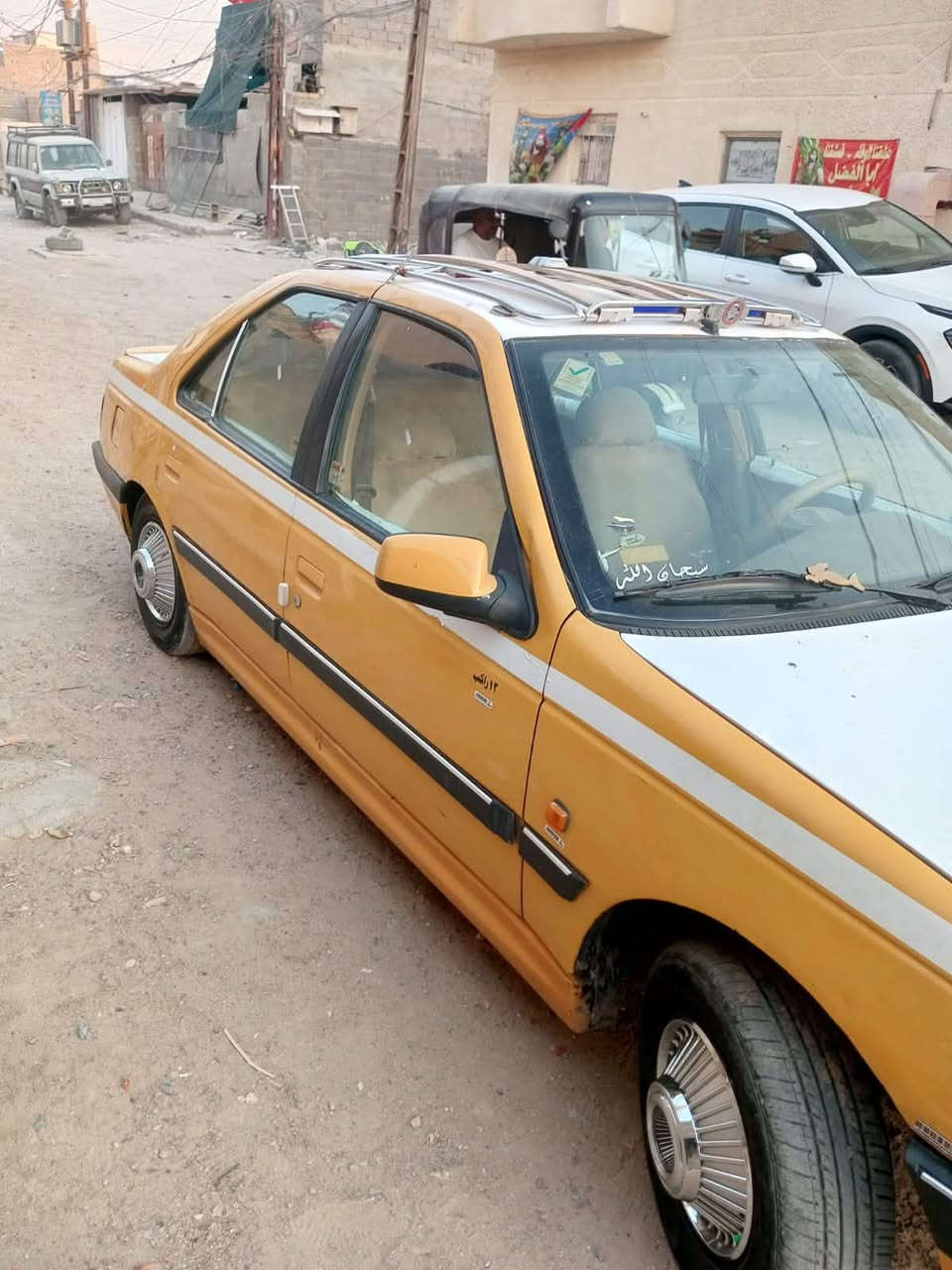 السلام عليكم بيجو لميس مكينه كير خير من الله صدر جديد تخم تاير كهربائيات كلها شغالة تحويل ثاني يوم عنواني مدينة الصدر ق 27 ه *********** السعر 30 وبيها مجال
