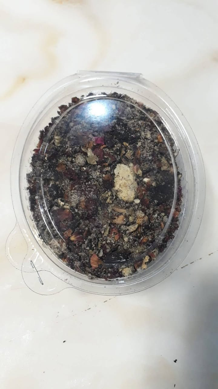 ♨️🔥 بخور خلطه ٧ أنواع الفواح 🔥♨️
💖  معطر بزيوت عطريه فواحه  💖

        👍👍 سعر العلبه 3 ألف 👍👍

سوينالكم تخفيضات بمناسبة قرب شهر محرم الحرام 

للطلب وللاستفسار مراسلة الصفحة أو الأتصال علئ الرقم /
***********
