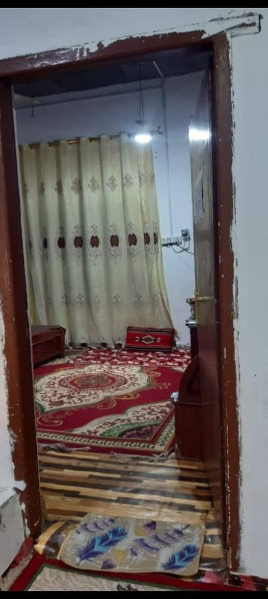 يتوفر بيت الليجار
العنوان البصرة ابي الخصيب  شارع الوصطي قرب علوة الفايز 
المساحة 250متر   
يتكون من غرفتين وصالة  وديوان وكراج  سقف كون كريت  
سعر اليجار 350قفل 
ستفسار ابو عباس 
***********

