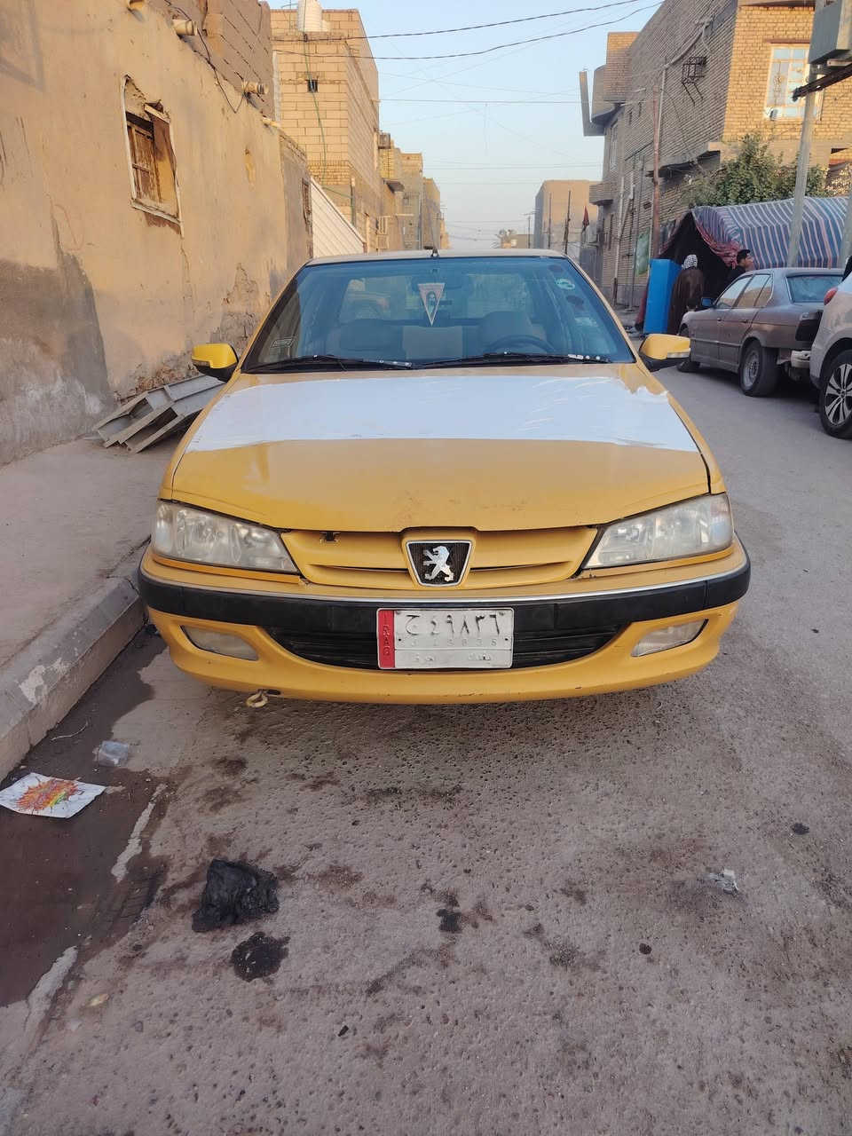 السلام عليكم  بيجو بارص رقم بغداد 2016

(السياره كير كايم كير كايم يعني اتحملها تحميل)

مكينه حداديه كهربائيات تايرات 
لاضربه ولا تبديل
ولا صبغ ماعده تعمير 
اطراف دوسات 
السياره متعوب عليها 
داخل نضيف حيل 
دوشمه دغليف تنته 
امصفره هيئه او غرامات ولا دينار 
السعر 35او بيه مجال للطيبين 
جوه ال30ماصير ماعندك تجي تاخذها وتروح حلالك 
العنوان ناصريه مدينة الصدر انه مكلف بالنشر اتصل على صاحب الرغم عنده نت واتساب ***********
