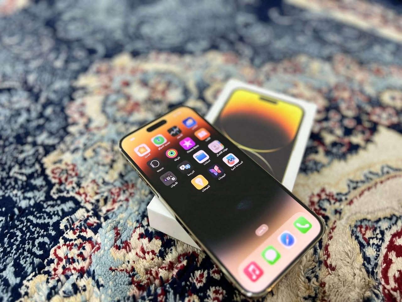 ايفون 14 برو ماكس لون ذهبي فاتح  ذاكره 256 
بطاريه 82 بلاد 
جهاز مامفتوح كلش مكفول كفاله عامه من شخط مكفول على وضعه الابلاد كلش نضيف نظافه ٩٩/١٠٠ عنوان حي الأصدقاء 
سعر ٨٥٠قفل كلش كلش 
***********
