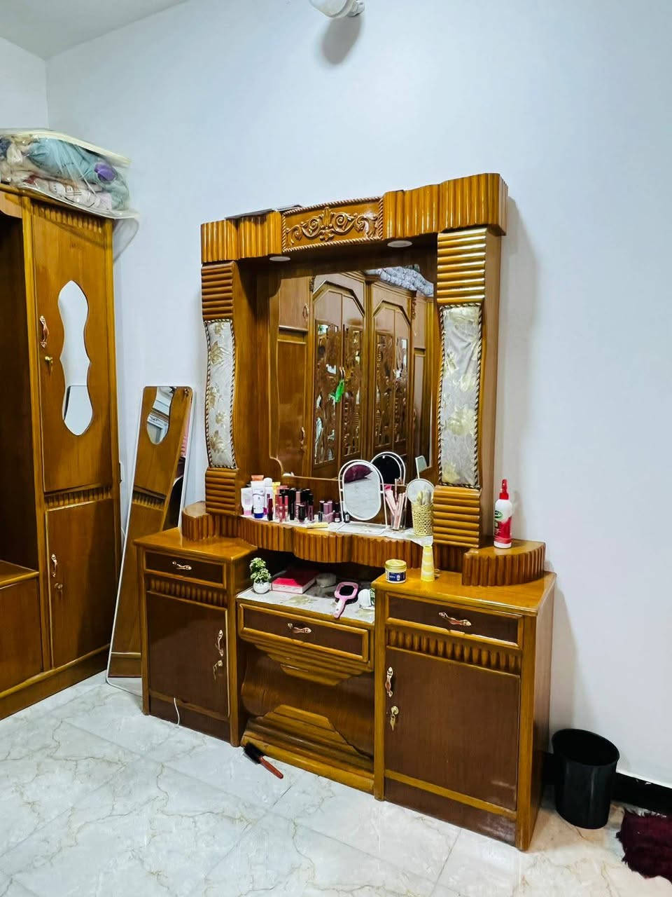 غرفه تسكام درجه اولى كليش نظيف الاتصال على الرقم ***********
