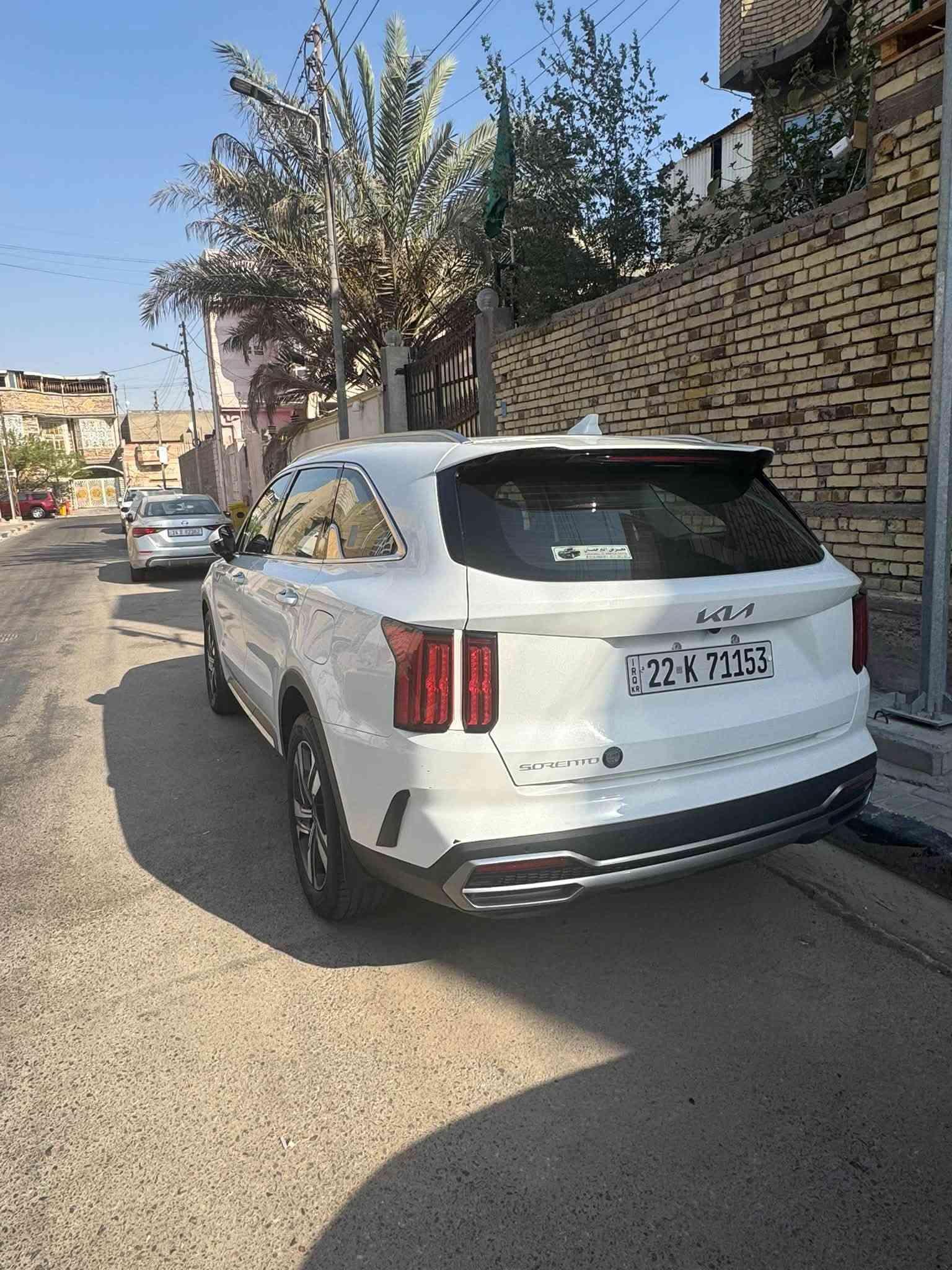 سورنتو موديل ٢٣ وارد خليجي مكفولة ماشية فقط ٣١ الف عداد حقيقي ، السيارة فول مواصفات وفتحة بانوراما ، محركها ٦ سلندر  

ملاحظة / السيارة وكالة باسمي ومن تشتريها تتحول الوكالة باسمك بس السنوية مال السيارة باسم شركة البشامة 

مكاني / بصرة - قبلة 
سعر السيارة بلاش بيع مستعجل 
السعر : 250 ورقة فقط وبالعافية على الي ياخذها 

للتواصل : ***********
