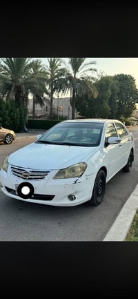 موديل ٢٠١٣ • بصمة وسلايد • لايتات زنون
