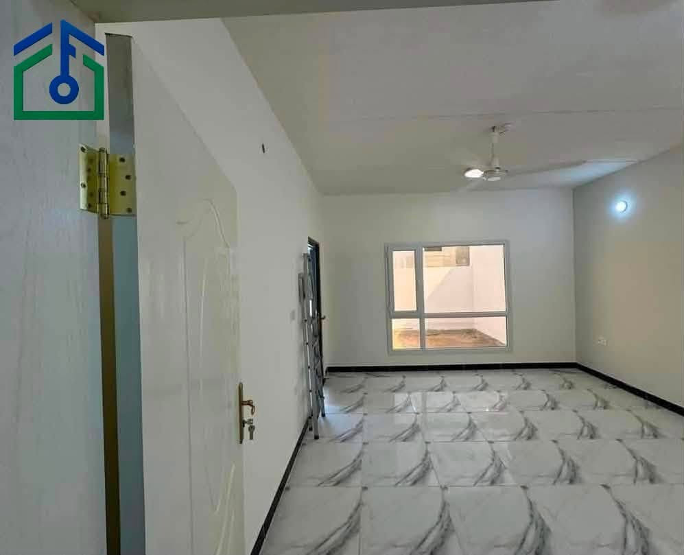 🎉للبيع دار سكني في النجف الأشرف ( قرية الغدير الثانية )

📌المساحة : 150 م / طابقين

📍بلوك : ٣٣

🏠يتكون الدار من :
-غرفتين نوم
-استقبال
-صاله
-مطبخ
-خدمات صحية

💵 السعر الكلي : 140 مليون

☎️ للاستفسار الاتصال على الأرقام

***********
***********
***********

🚗 أو مراجعة شركة المفتاح للاستثمارات العقارية

📍شارع المجمعات عمود 54- مجمع الكرار السكني- بلوك 2 دار 3

✨لا تنسون الاشتراك بالصفحة ليصلك كل العروض عن المجمعات السكنية في النجف الاشرف

 https://www.facebook.com/profile.php?id=100093569506236&mibextid=ZbWKwL

#العراق #النجف #النجف_مدينتي #قار #عقارات #عقاري #مجمعات_سكنية #مجمع_سكني #fashion
