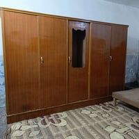 ميز تواليت • مرايه • نظيف