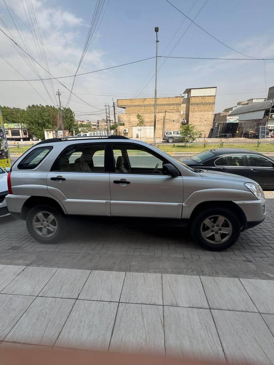 سبورتج ٢٠٠٩  للبيع رقم انكليزي بغداد باسمي سيارة جاهزة ضررها جاملغ الخلفي بي على كد مكان شبر صبغ و جاملغ جهت سايق صبغ  تخم تاير جديد تبريد جديد سيارة جاهز مناقصها كل شيء ومحرك ٢٠٠٠ دوش 

رقمي  ‭***********‬ دهل اوران, واسط
