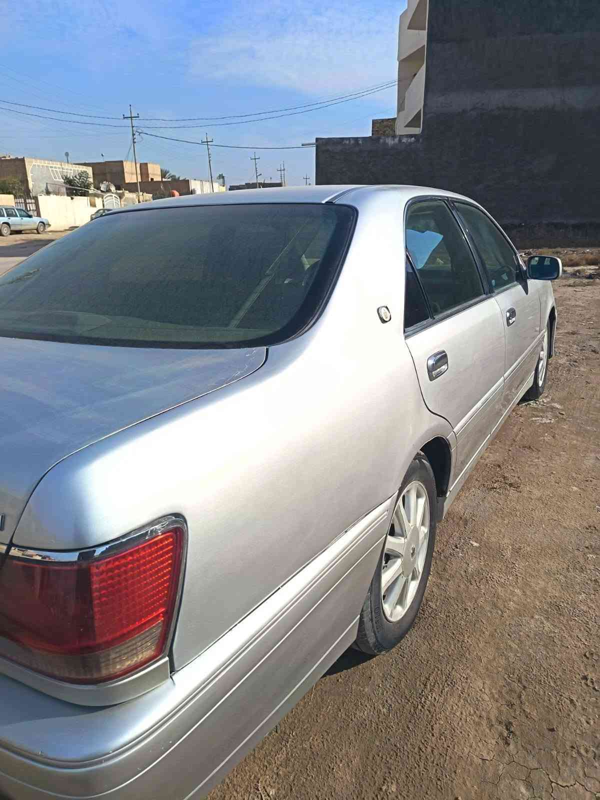 ملكه واحد علا واحد مكفوله بس جملغ خلفي وبيه مجال مداور امداور بسمي
***********  وبيه مجال رقم صلاح الدين النجف, العراق
