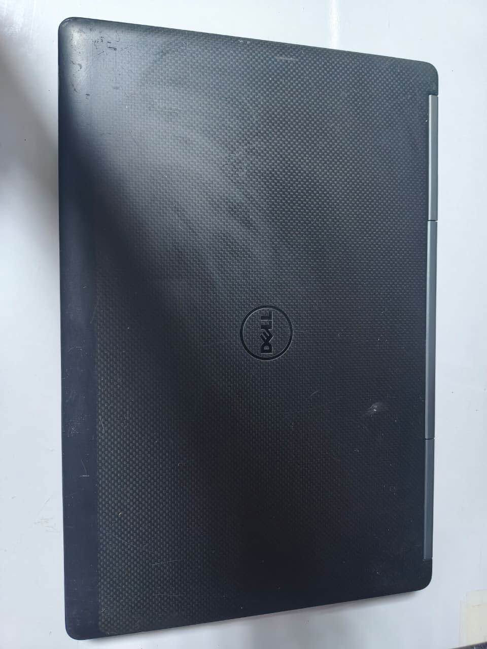 ديل 7710 • i7 الجيل السادس • Quadro M5000M 8GB