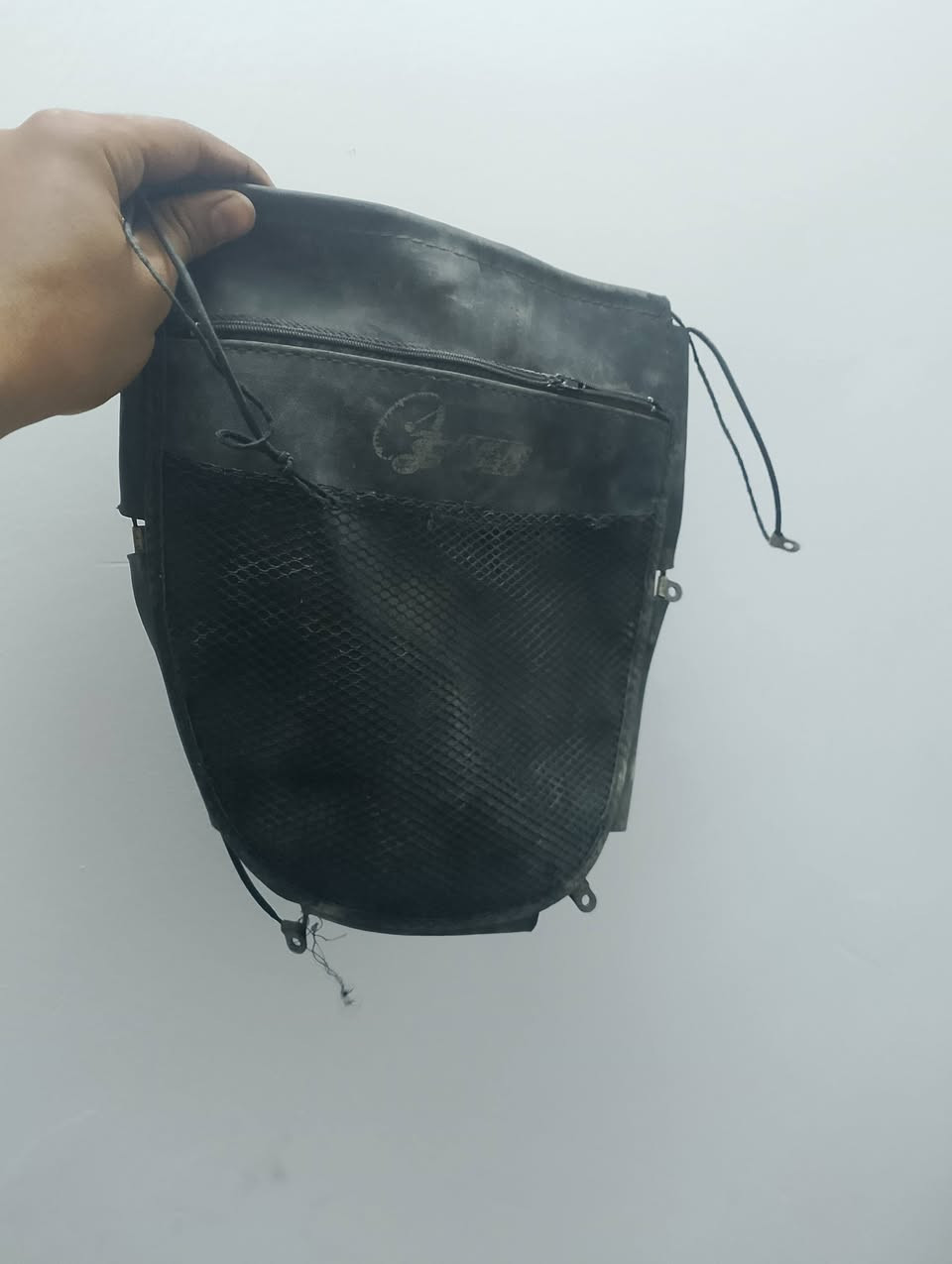 قطع غيار • قطع سيارات