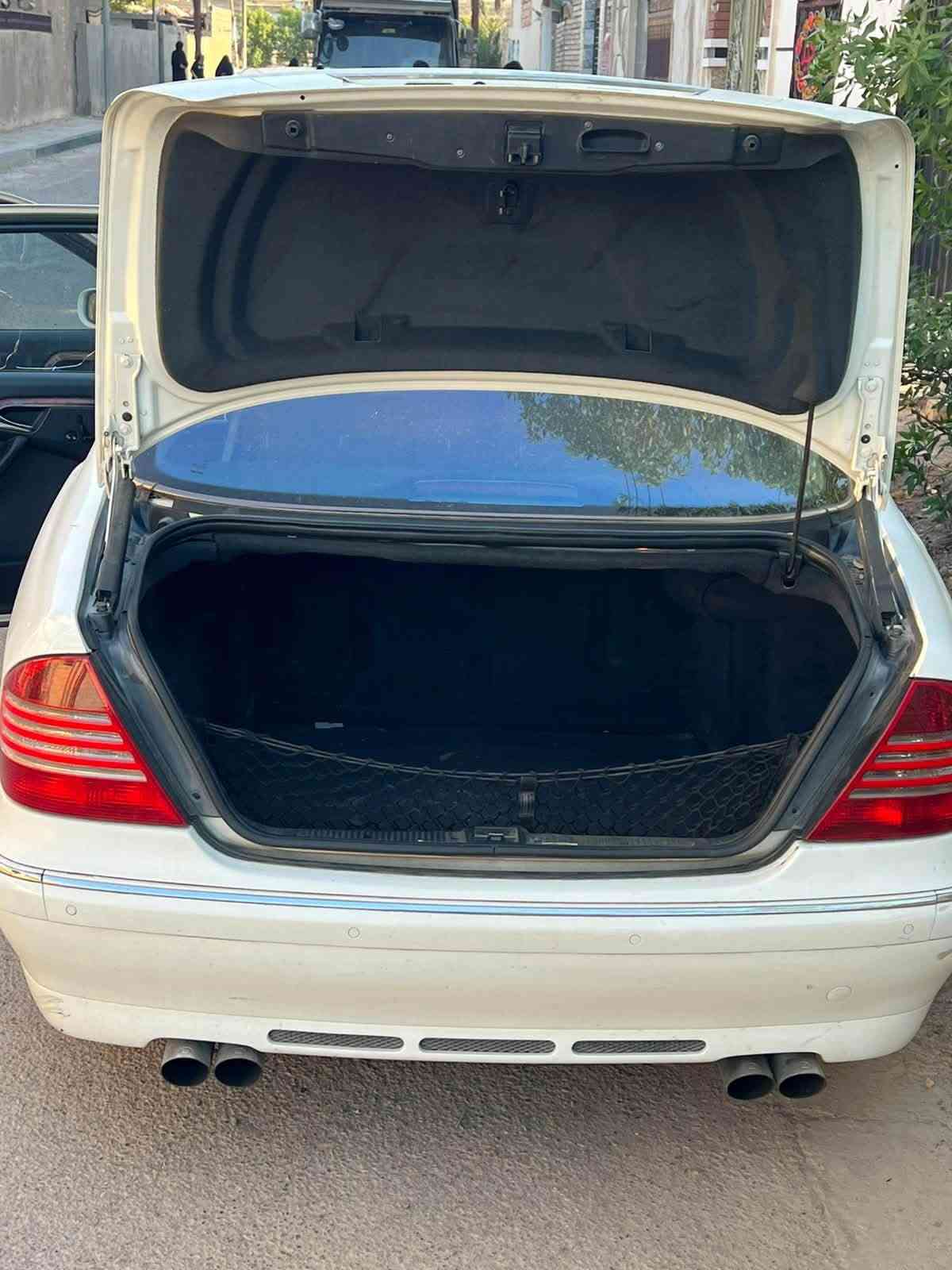 سلام عليكم للبيع او مراوس حسب القناعه
مارسدس غواصه s550 باب طويله
رقم سليمانيه بسمي تحويل ثاني يوم سياره كير مكينه جديده تبريد كله جديد خير من الله مواصفاته معروفه فول السياره غرفته نظيفه سياره  حداديته 50‎%‎  
بيه صبغ قطع أبيع حزام بدون حادث او قص 
للاستفسار ***********
السعر $ 128. وبيه مجال للشراي
